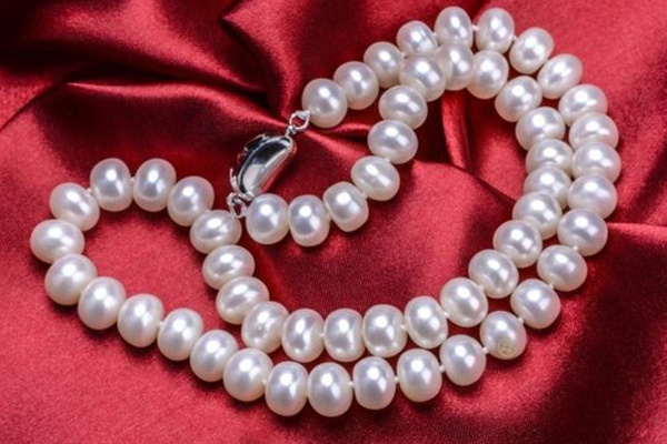 珍珠項(xiàng)鏈可以用超聲波清洗機(jī)洗嗎? 珍珠項(xiàng)鏈可以用超聲波清洗機(jī)洗嗎?