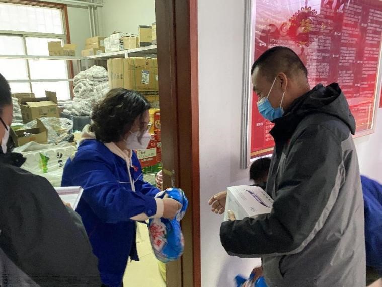 郄俊平1.jpg 郄俊平1.jpg