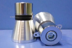 超聲波破碎儀在破碎細(xì)胞時(shí)應(yīng)注意哪些問題?超聲波細(xì)胞破碎儀使用注意事項(xiàng) 超聲波破碎儀在破碎細(xì)胞時(shí)應(yīng)注意哪些問題?超聲波細(xì)胞破碎儀使用注意事項(xiàng)