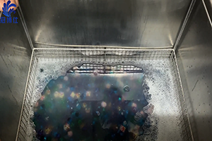 超聲波清洗機(jī)快速清洗模具 超聲波清洗機(jī)快速清洗模具